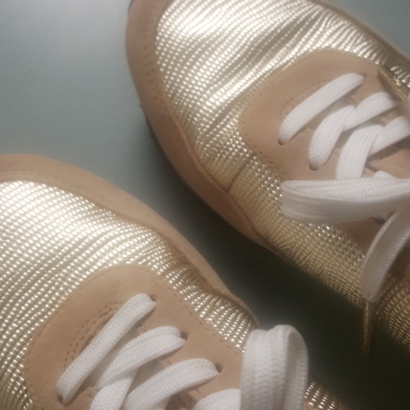 Michael Kors sneakers - Picture 7 of 8
